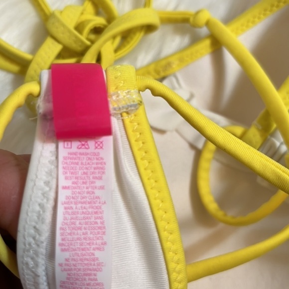 VICTORIA’S Secret Floral Sequin Bikini Top - Picture 7 of 7